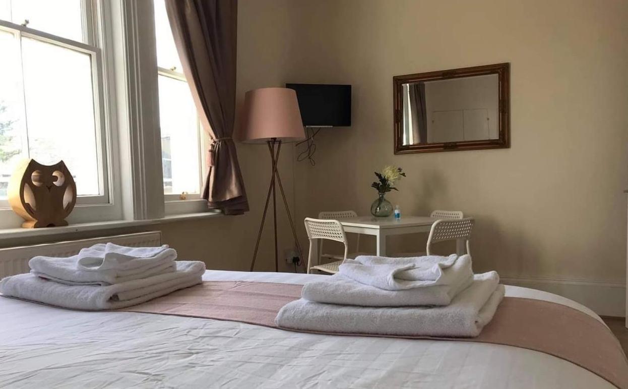Brydges Self-Catering Spaces And En-Suite Rooms Newport Beach Exterior foto
