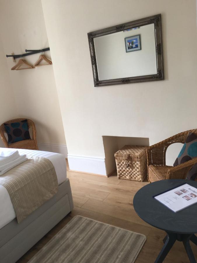 Brydges Self-Catering Spaces And En-Suite Rooms Newport Beach Exterior foto