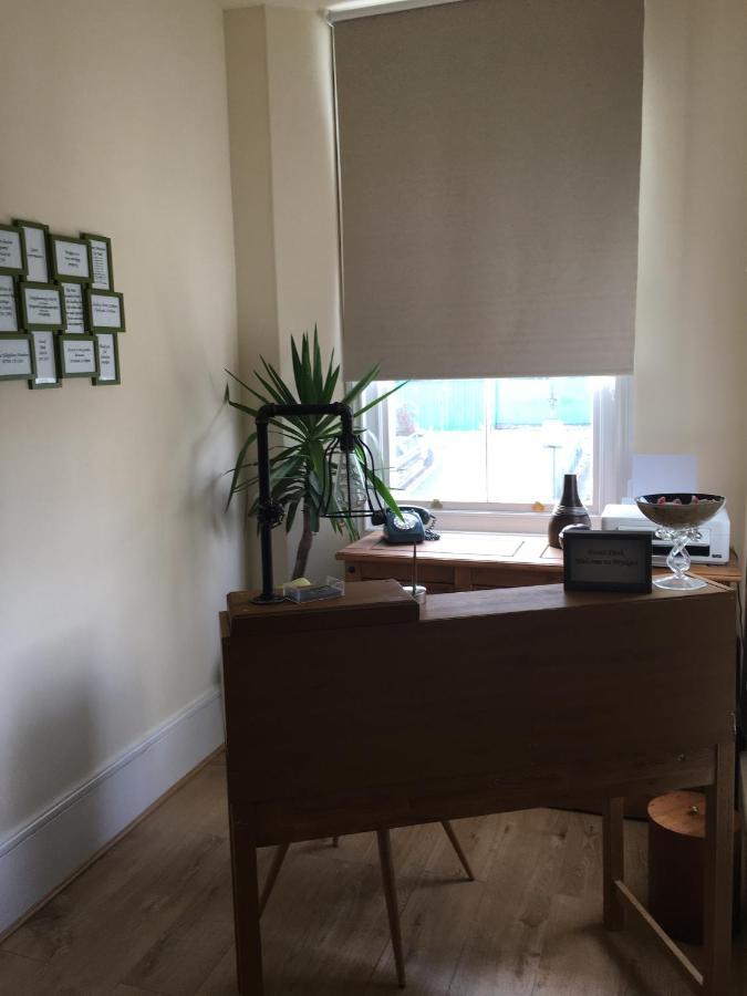 Brydges Self-Catering Spaces And En-Suite Rooms Newport Beach Exterior foto